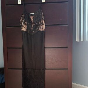 Chic Black Lace Dress